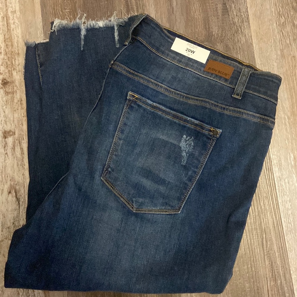 New with tags | Judy Blue skinny fit capri jeans size 20W